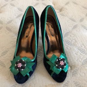 Poetic Licence London size 8 Heels Blue/Green